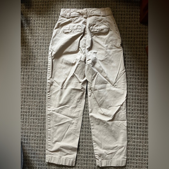 GAP Straight Up Khaki Chinos - Picture 2 of 4